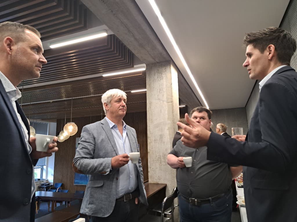 Networking účastníků po předání certifikátů
